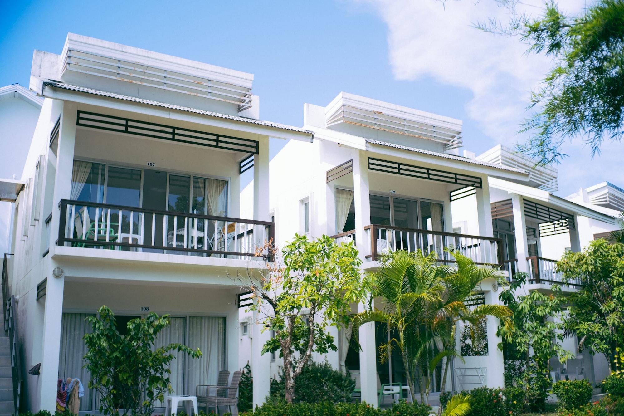 Amity Beach Resort Maret Buitenkant foto