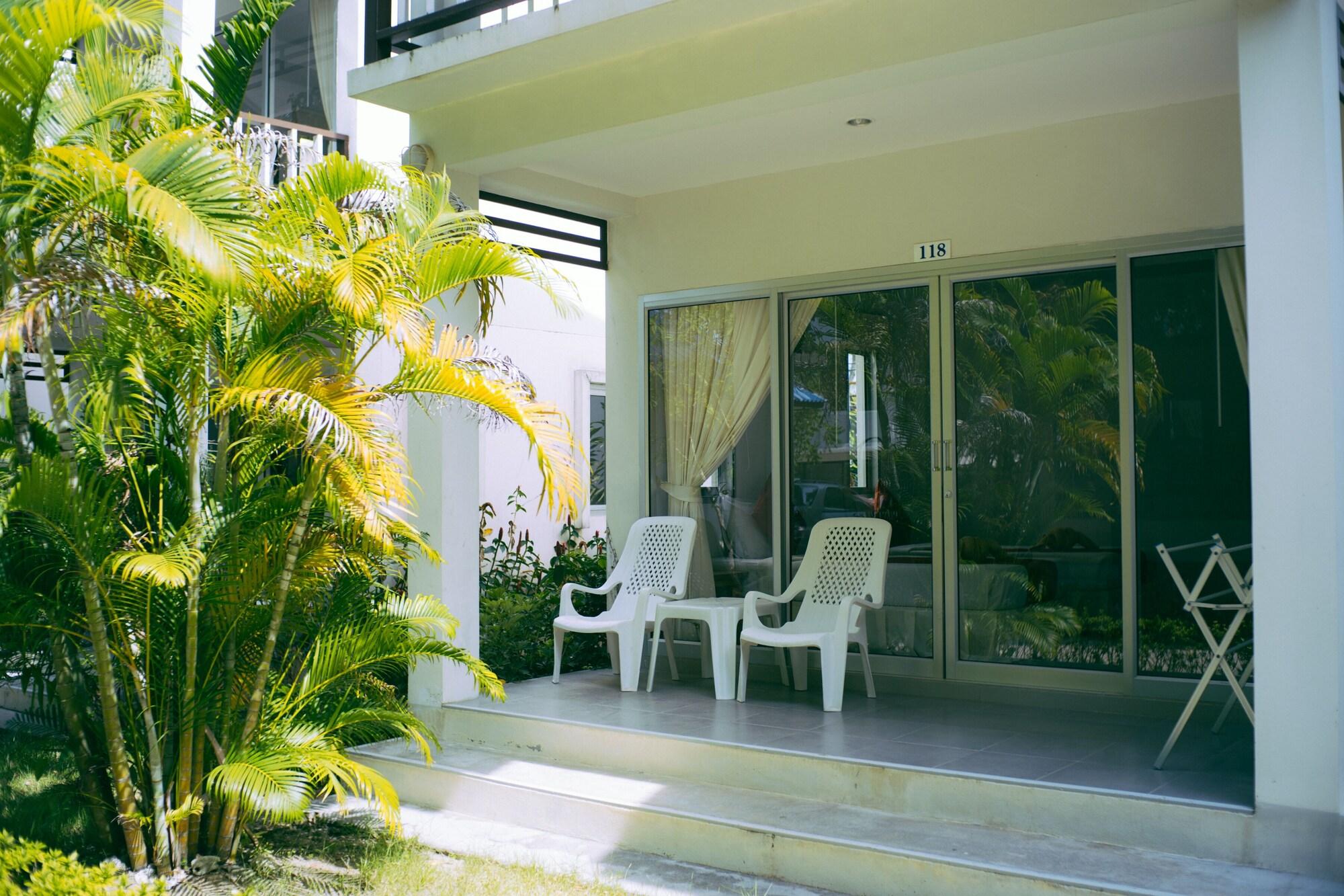 Amity Beach Resort Maret Buitenkant foto