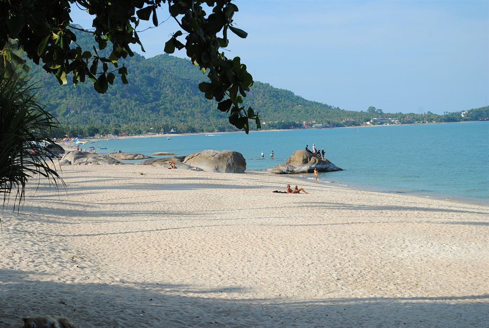 Amity Beach Resort Maret Buitenkant foto
