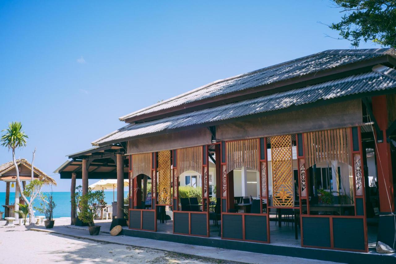 Amity Beach Resort Maret Buitenkant foto