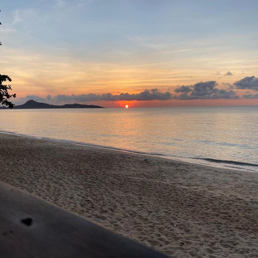 Amity Beach Resort Maret Buitenkant foto